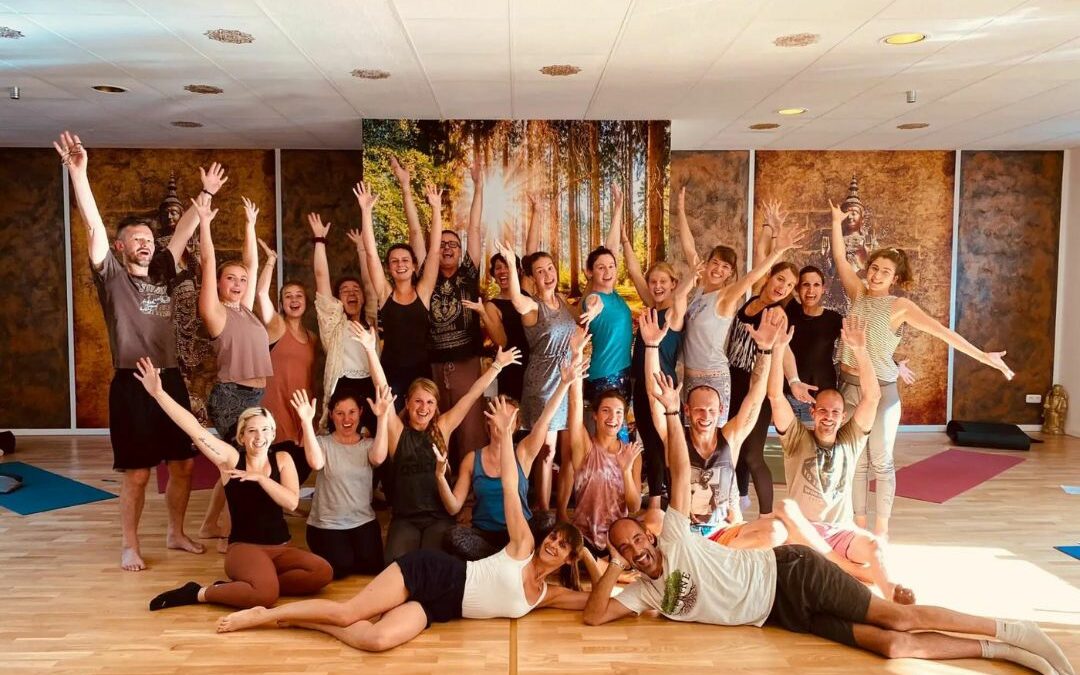 19.09.25 Start: 15. Hatha-YogalehrerInnen Ausbildung Würzburg