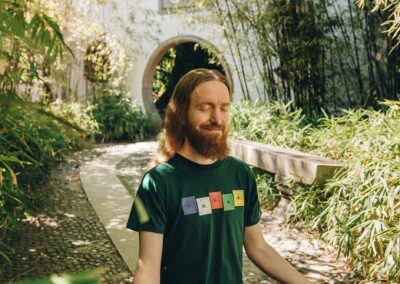 Yoga, Tanzen & Entspannung / Di 20:45-22:00 / Nik Weber
